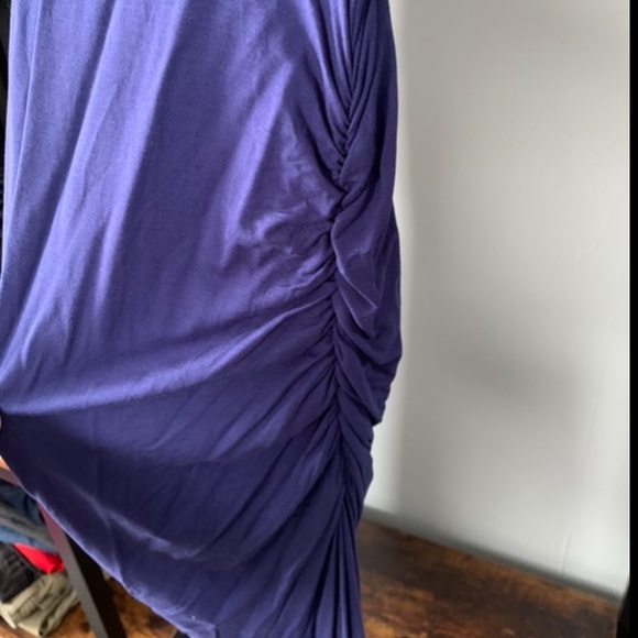 NAVY MATERNITY MAXI DRESS - Picture 3 of 3